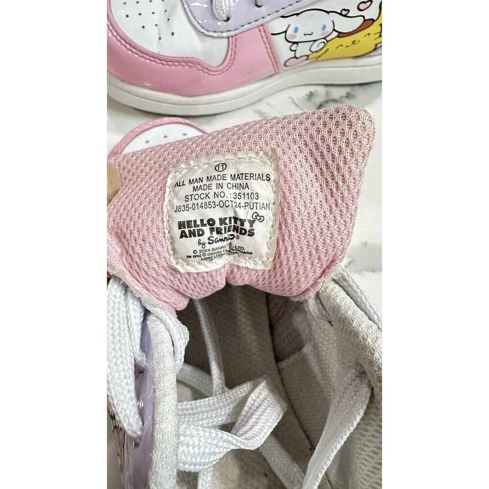 Hello Kitty hello kitty